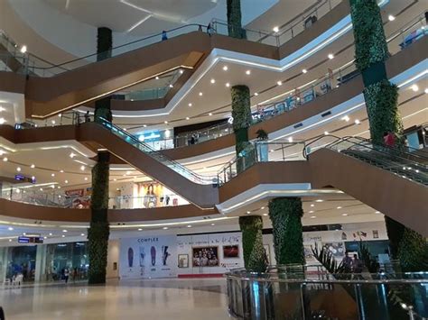 THE 10 CLOSEST Hotels to Robinsons Galleria Cebu, Cebu City.